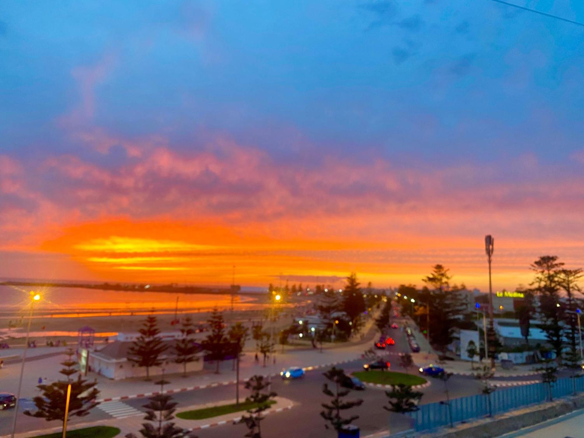 Biona, Beautiful Apartment Seaview 에사우이라 외부 사진